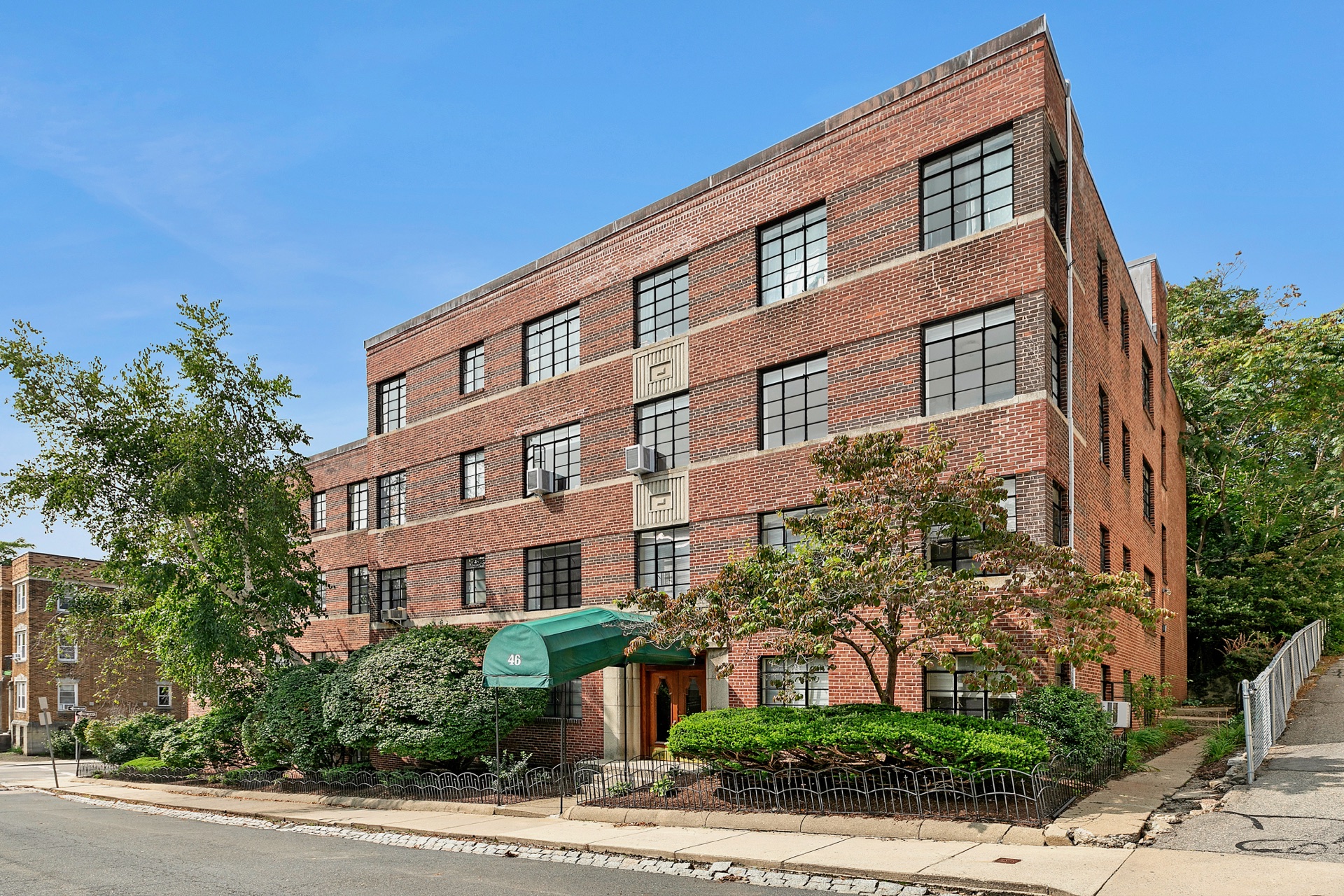 46 Chiswick exterior